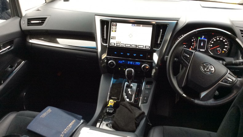 内装インパネ全体