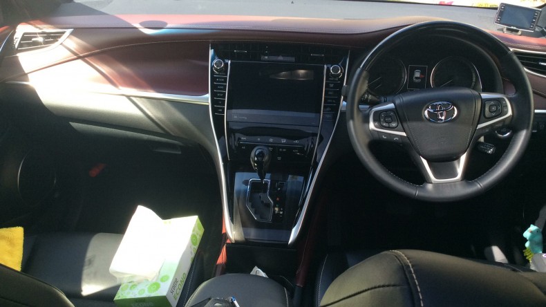 内装インパネ全体