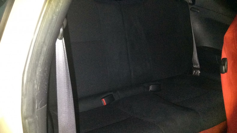 内装後方シート