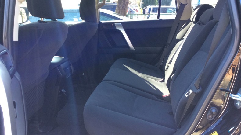 内装後方シート