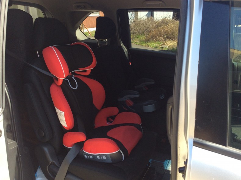 内装後方シート