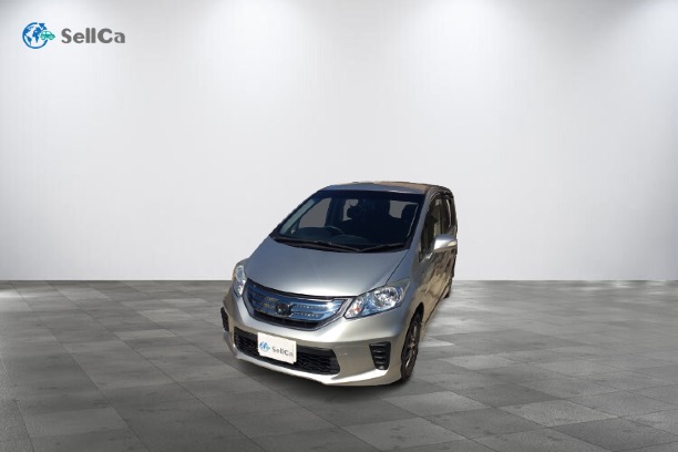 ホンダ/フリードハイブリッド-16232