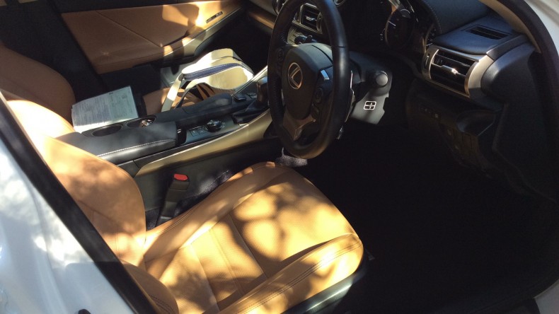 内装前方シート