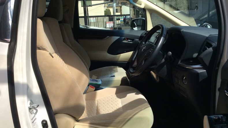 内装前方シート