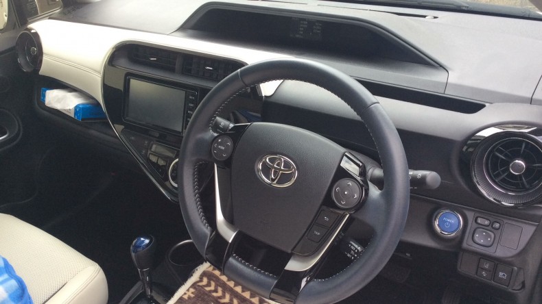 内装インパネ全体