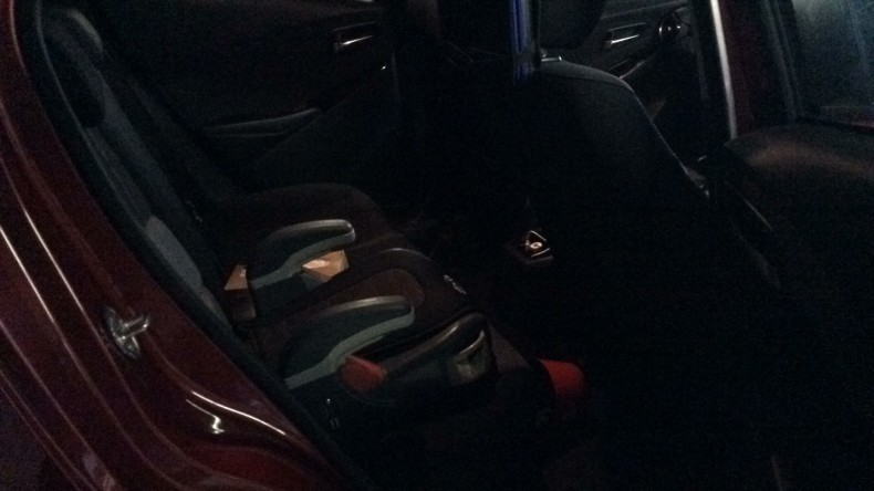 内装後方シート