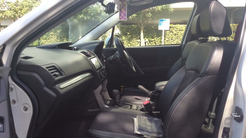 内装前方シート