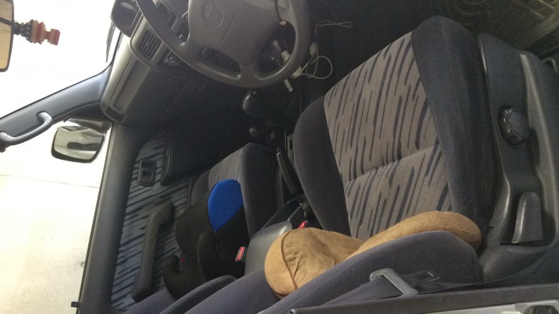 内装前方シート