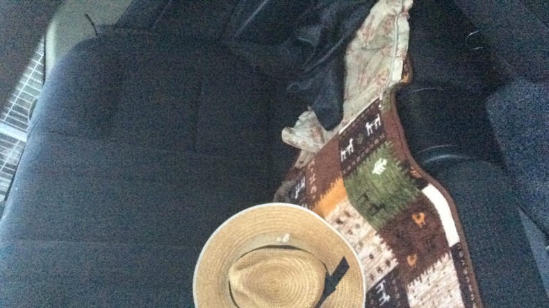 内装後方シート