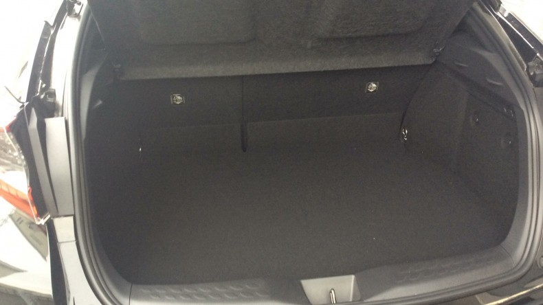内装トランク