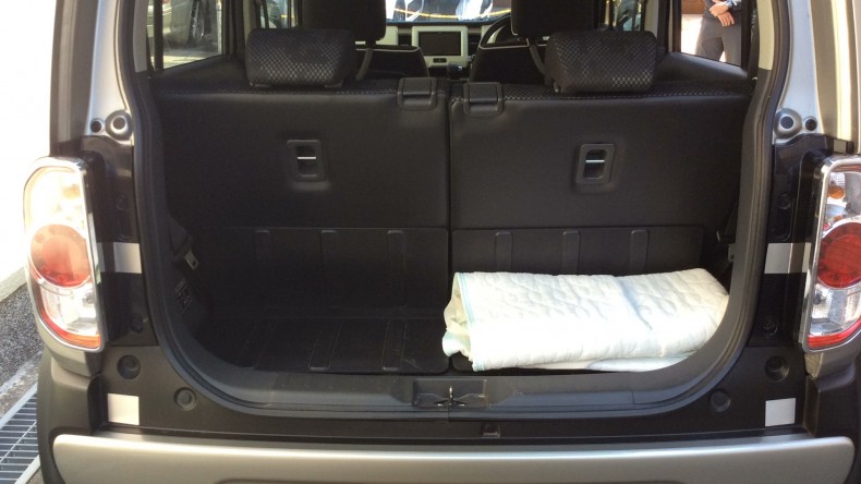 内装トランク