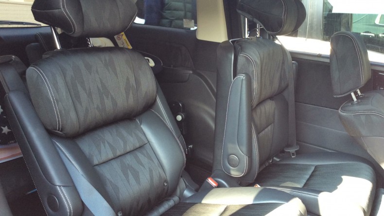 内装後方シート