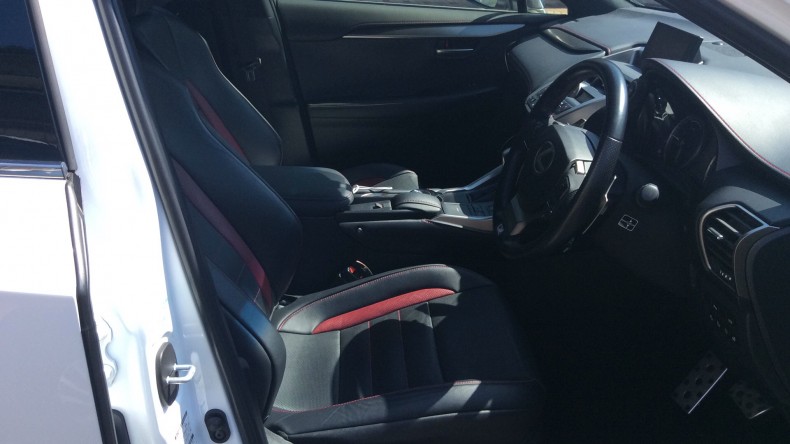 内装前方シート