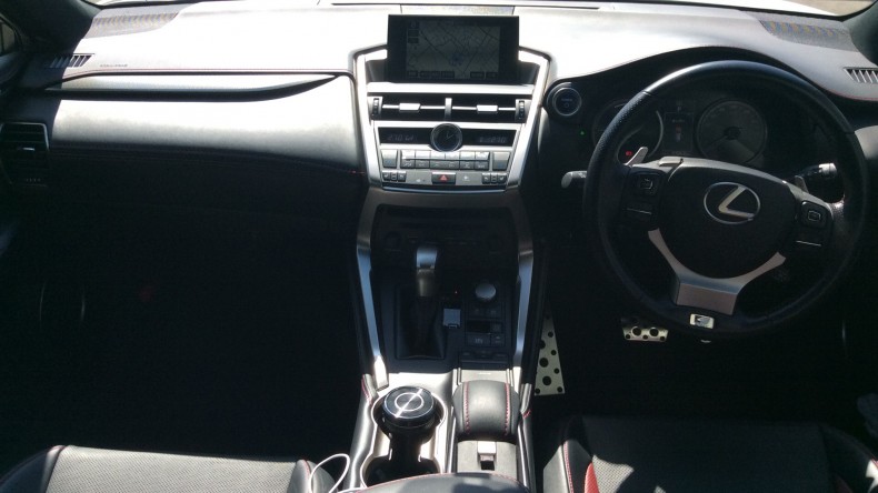 内装インパネ全体