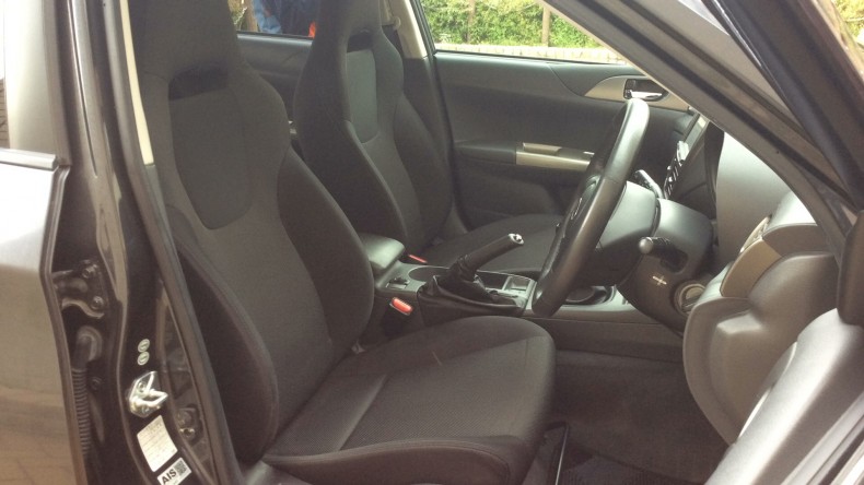 内装前方シート