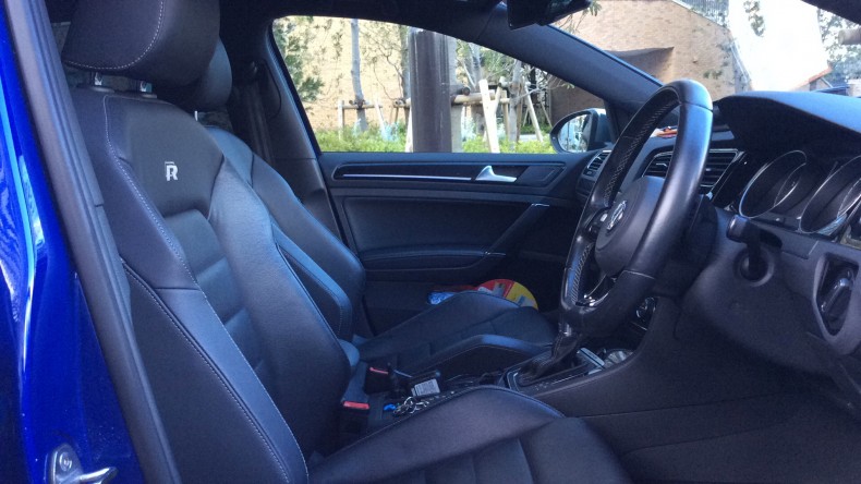 内装前方シート