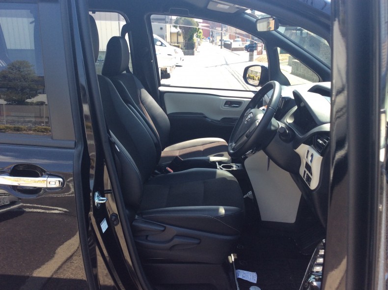 内装前方シート