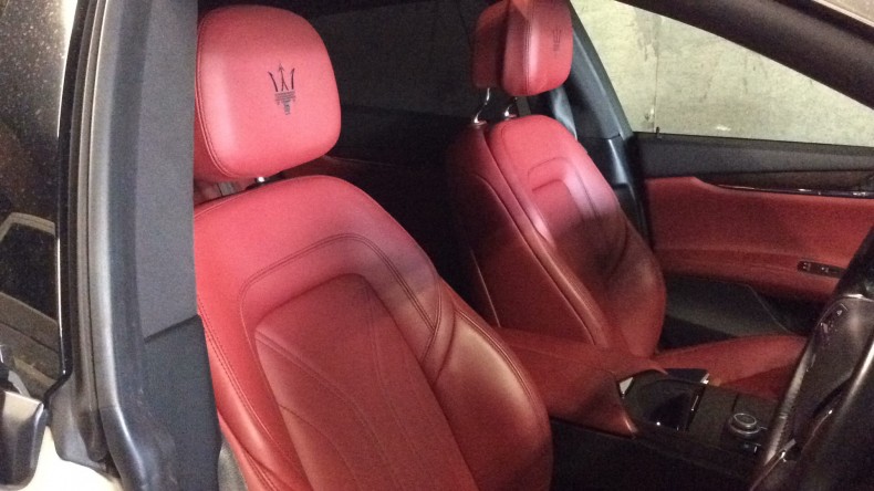 内装前方シート