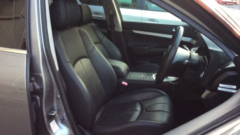 内装前方シート