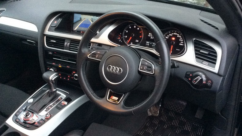 内装インパネ全体