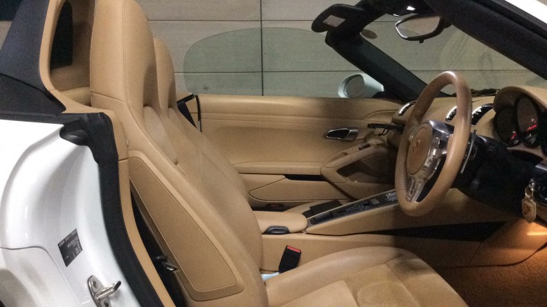 内装前方シート