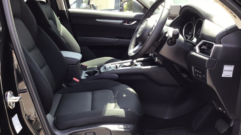 内装前方シート