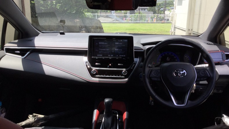 内装インパネ全体