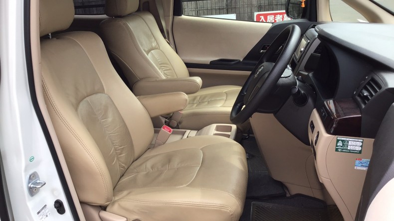 内装前方シート