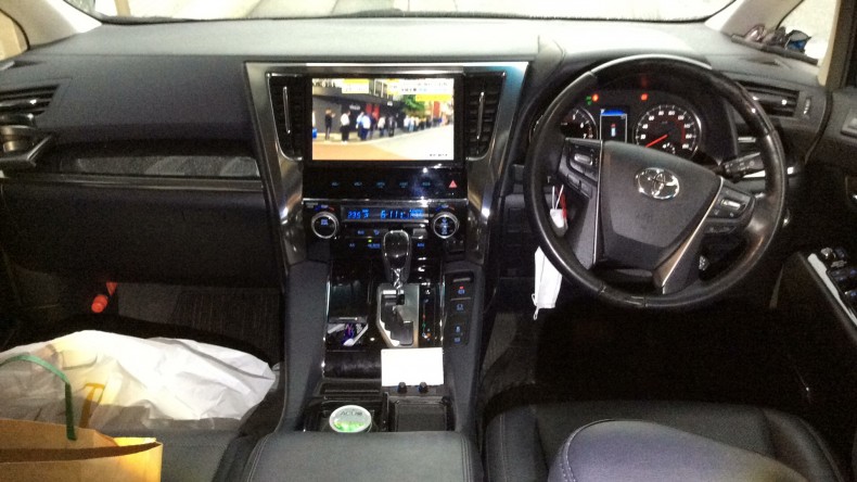 内装インパネ全体