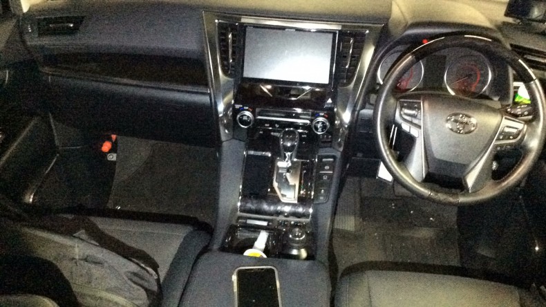 内装インパネ全体