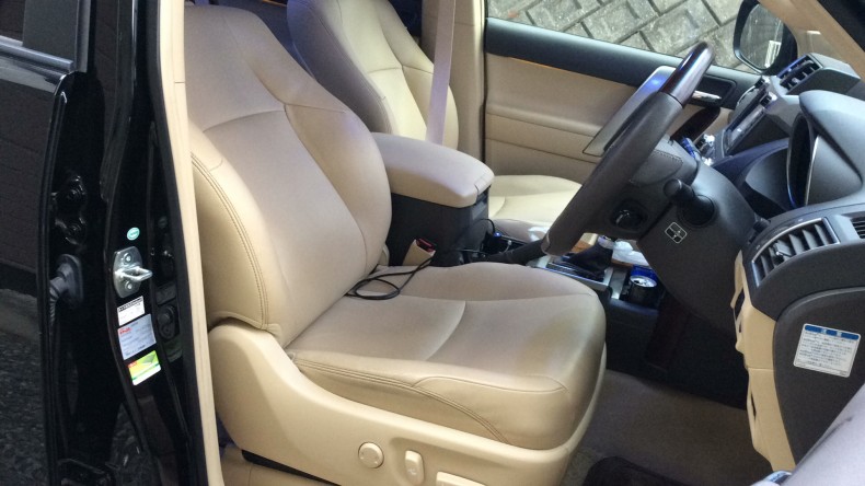 内装前方シート