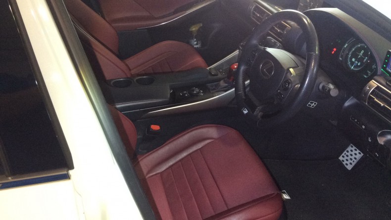 内装前方シート