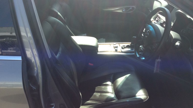 内装前方シート