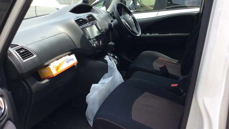 内装前方シート