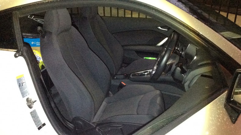 内装前方シート