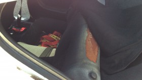 内装後方シート