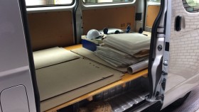 内装後方シート