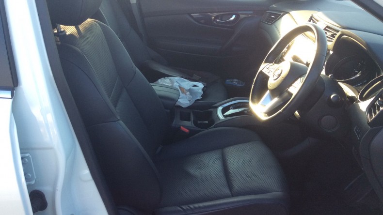 内装前方シート