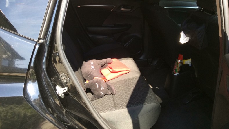 内装後方シート