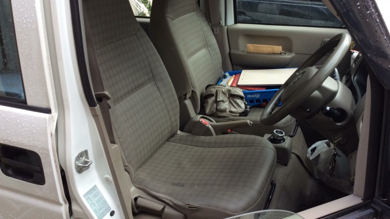 内装前方シート