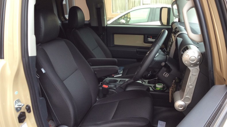 内装前方シート