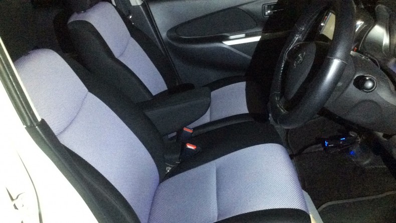 内装前方シート