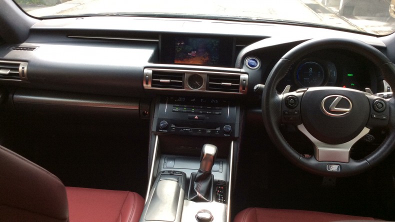 内装インパネ全体