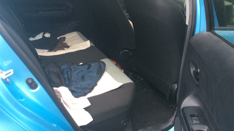 内装後方シート