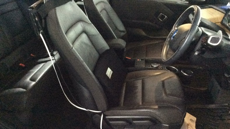 内装前方シート