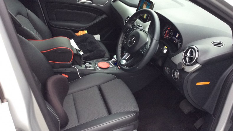 内装前方シート