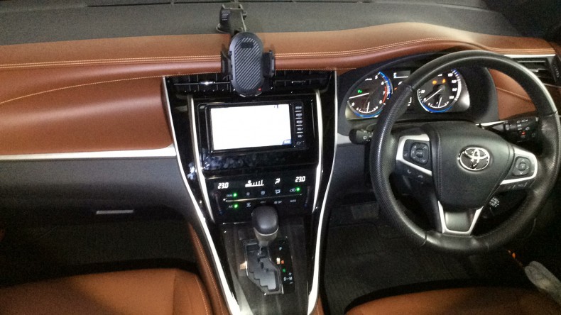 内装インパネ全体