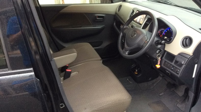 内装前方シート