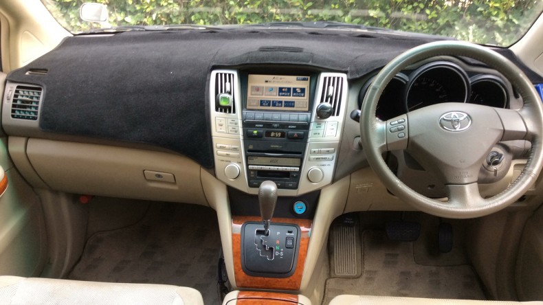 内装インパネ全体