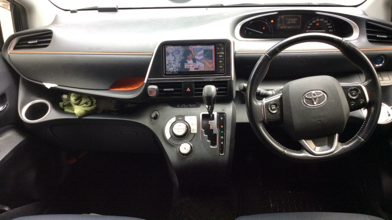 内装インパネ全体